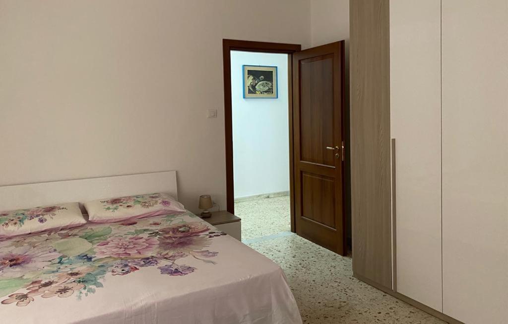 Golden House Apartamento Palmi Exterior foto