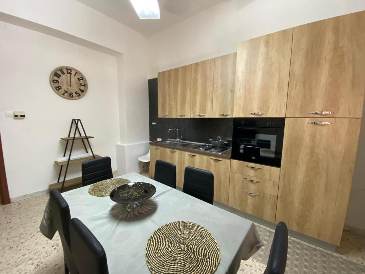 Golden House Apartamento Palmi Exterior foto